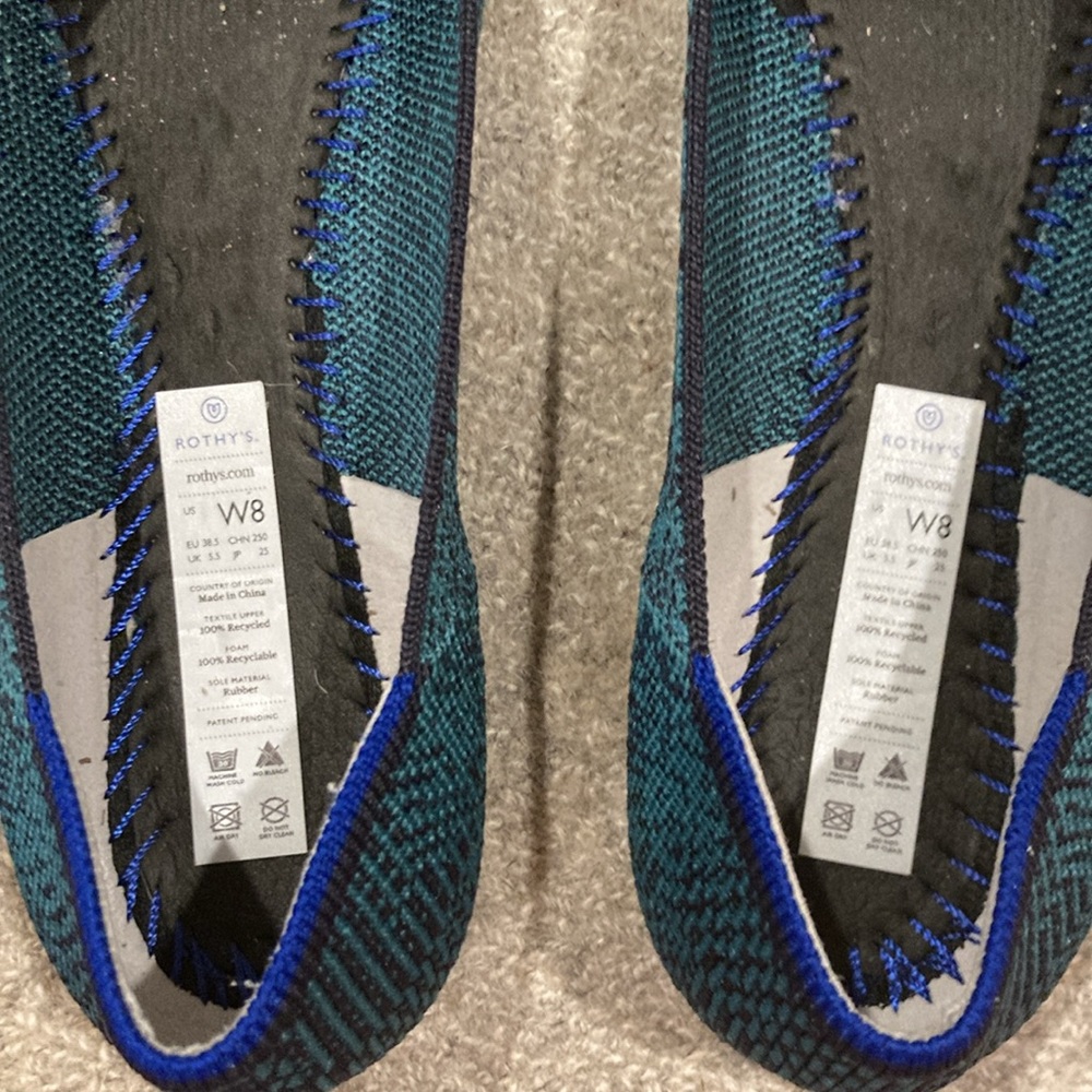 Spruce Python Rothys Points Size 8 - image 5